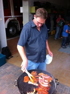 Im Anschluß wurde noch mit den Familien der Teilnehmer gegrillt.