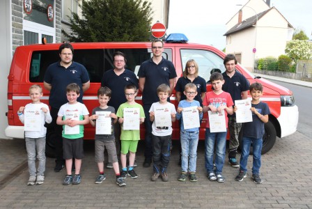 Abnahme Kinderfeuerwehrabzeichen Tatze